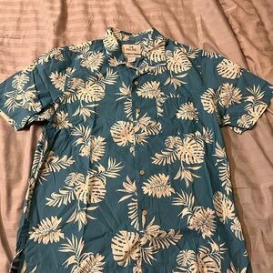 Blue and White Casual Button Down Shirt with Tropical Print vintage Hawaiian